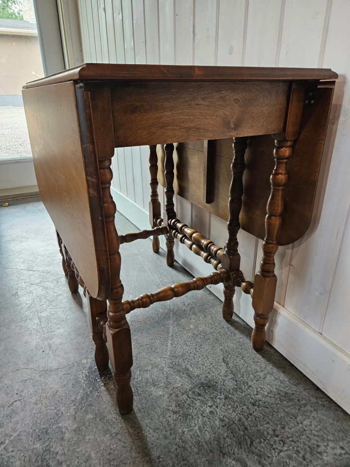 Drop Leaf Table