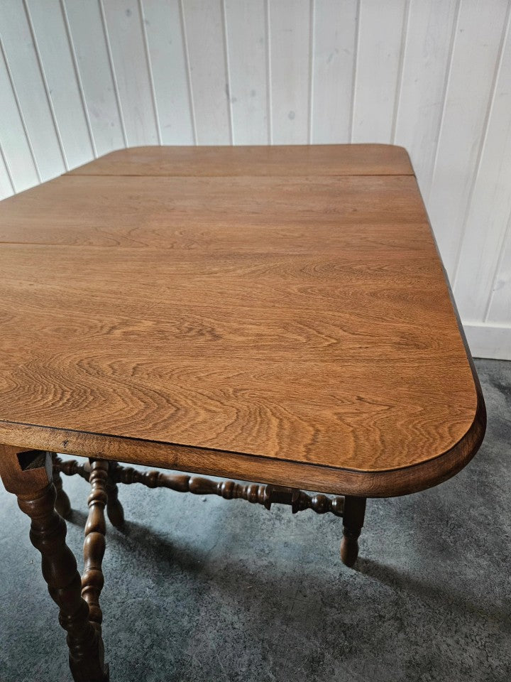 Drop Leaf Table