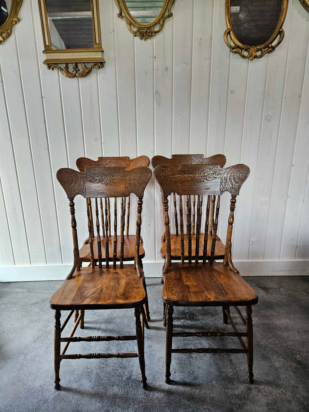 Dining Table with 4 Chairs