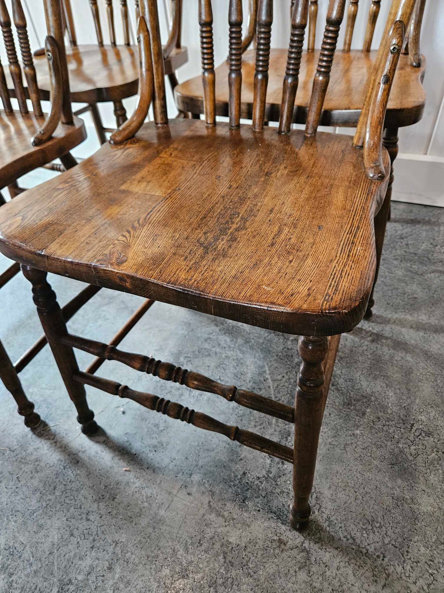 Dining Table with 4 Chairs