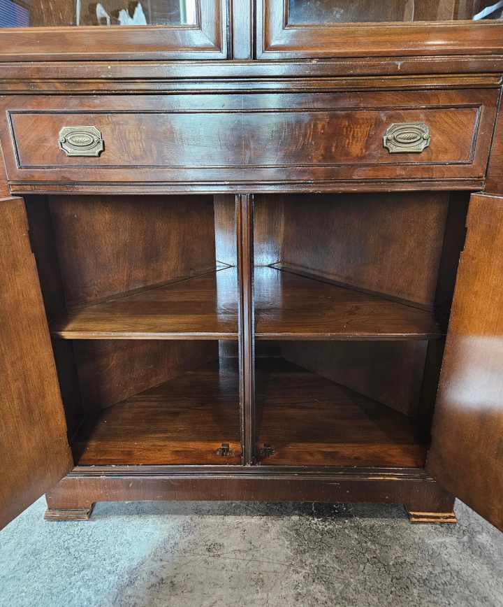 Corner China Cabinet (#1)