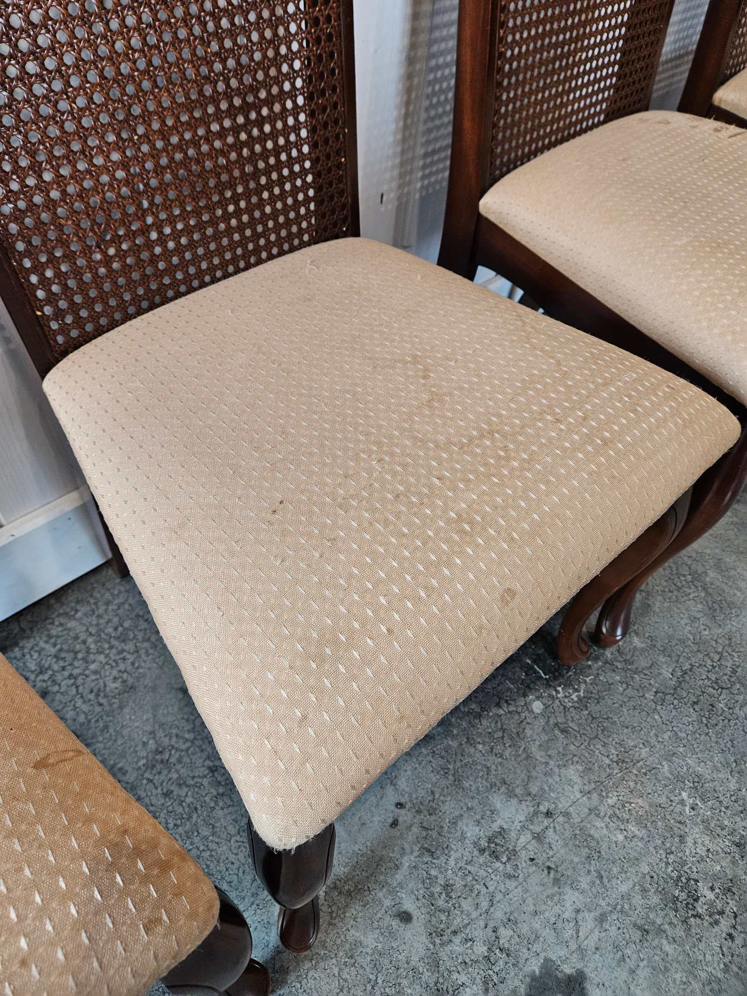 French Provincial Style Table with 4 Chairs