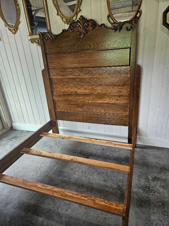 Elm Double Bedframe