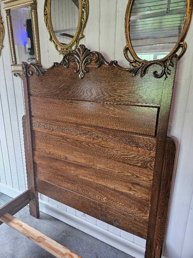 Elm Double Bedframe