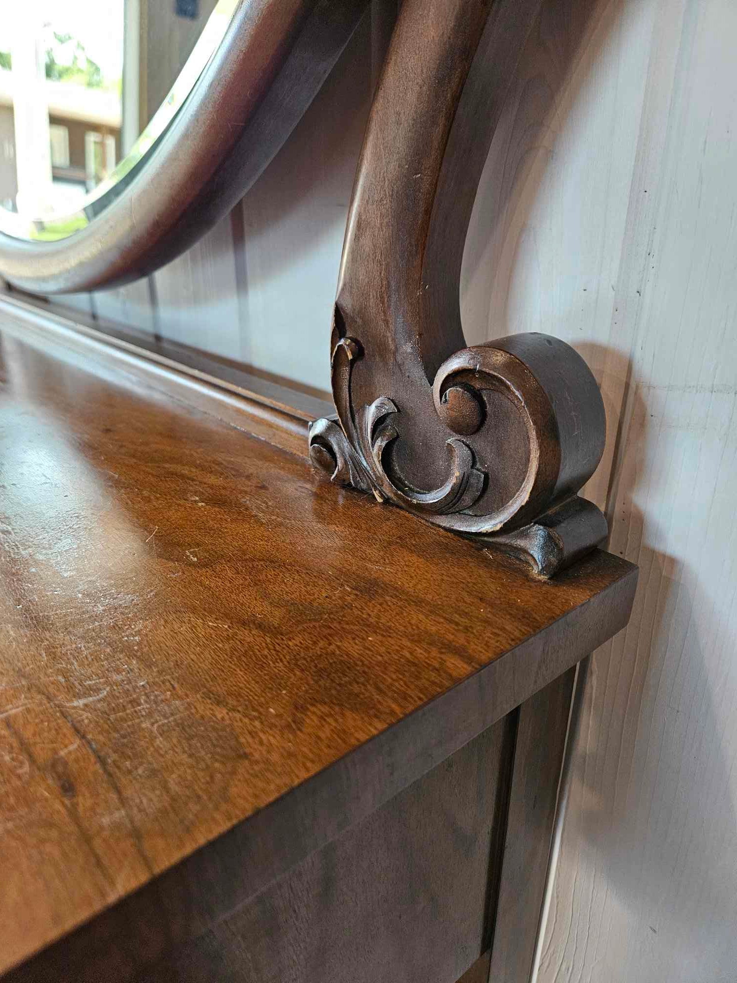Vanity / Desk