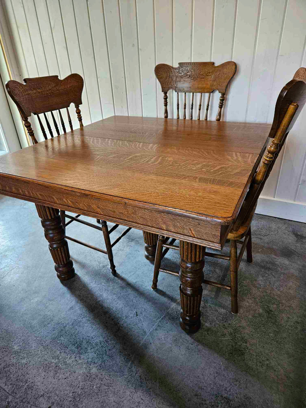 Dining Table with 4 Chairs