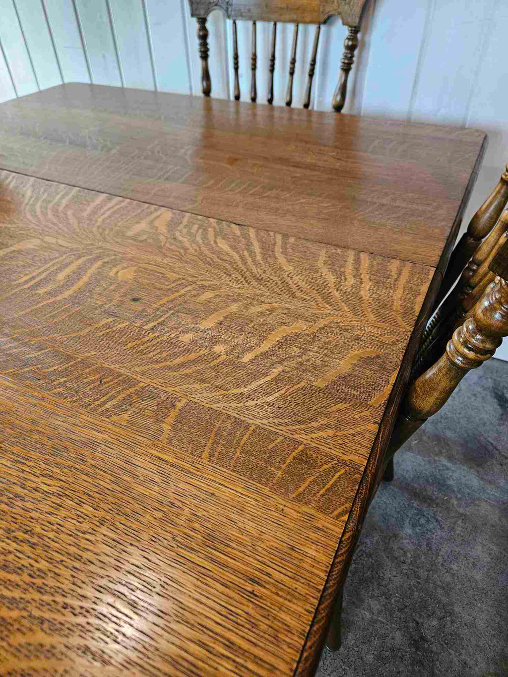 Dining Table with 4 Chairs