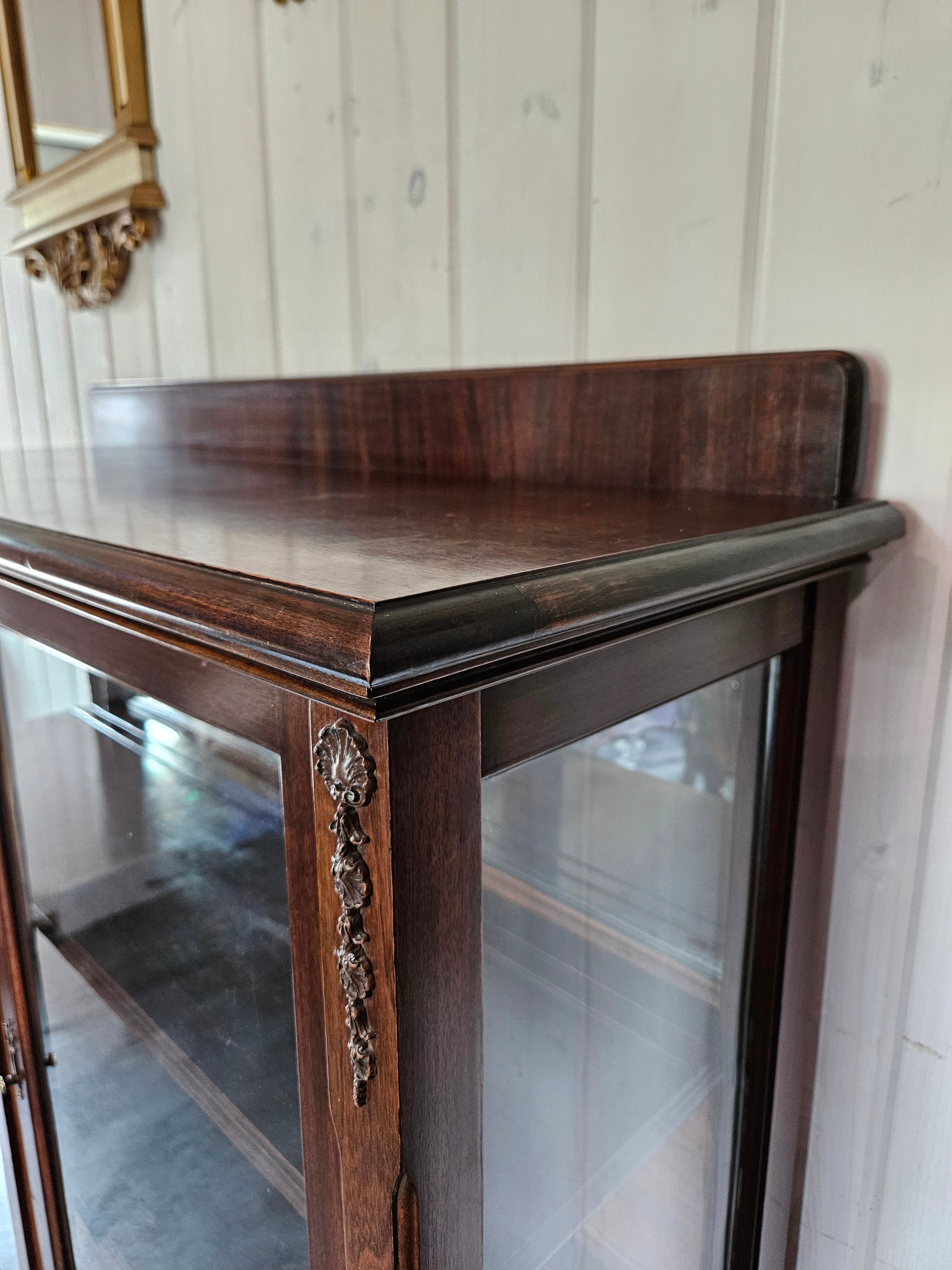 Display Cabinet
