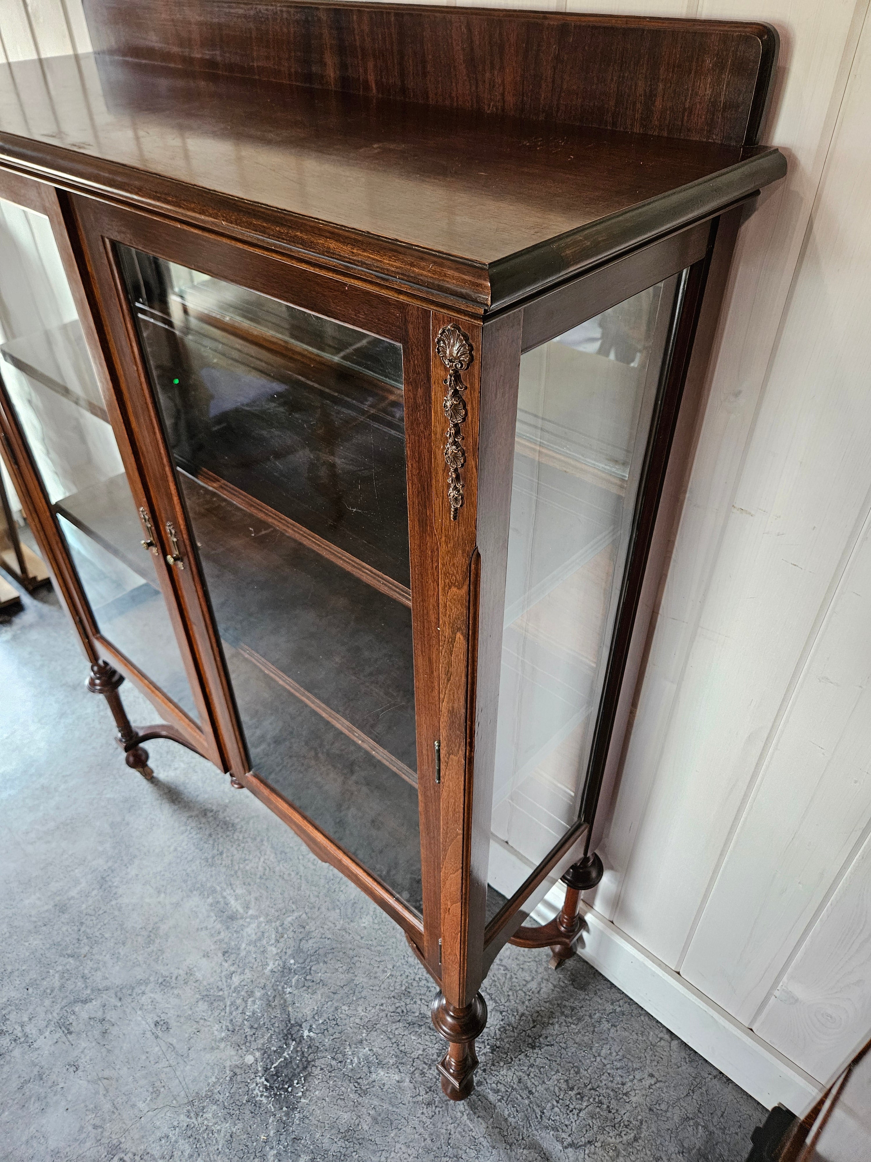 Display Cabinet