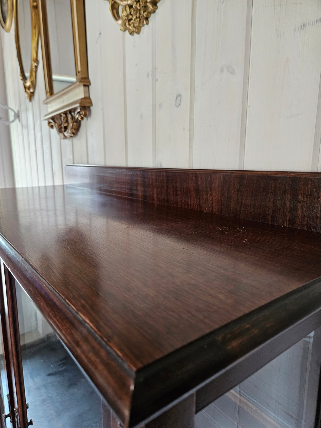 Display Cabinet