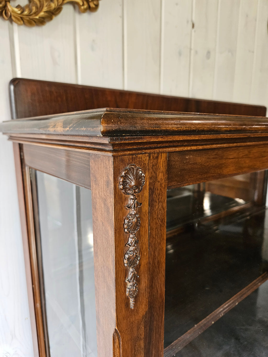 Display Cabinet