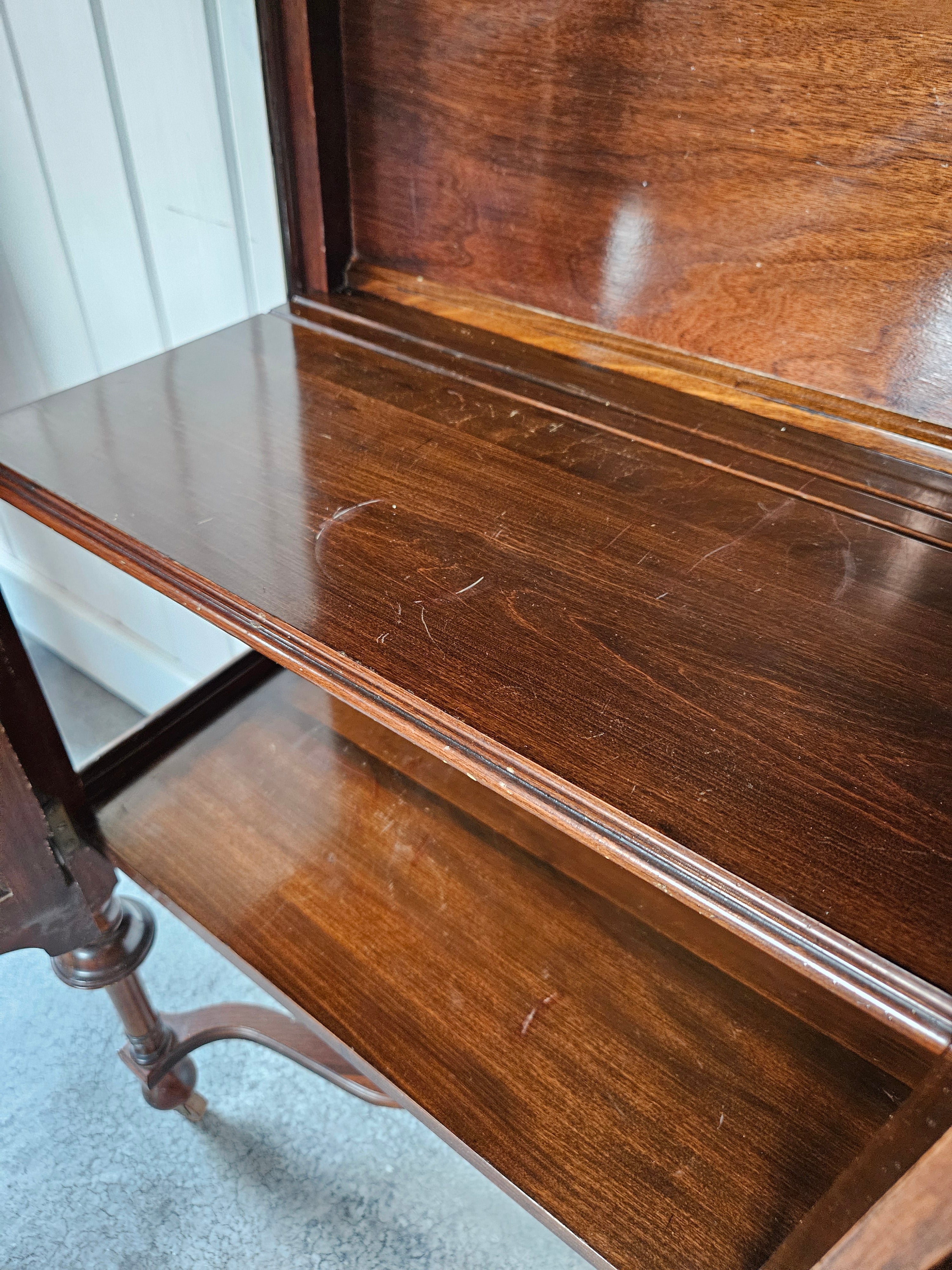 Display Cabinet