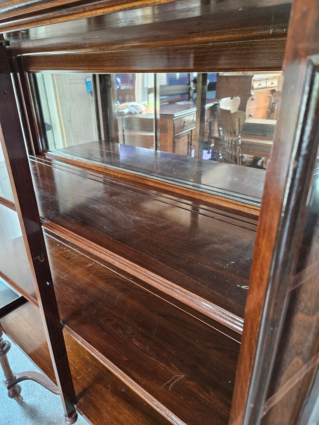 Display Cabinet