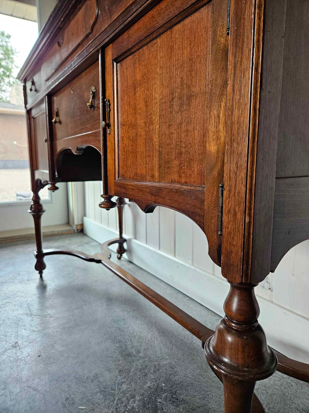 Buffet Cabinet
