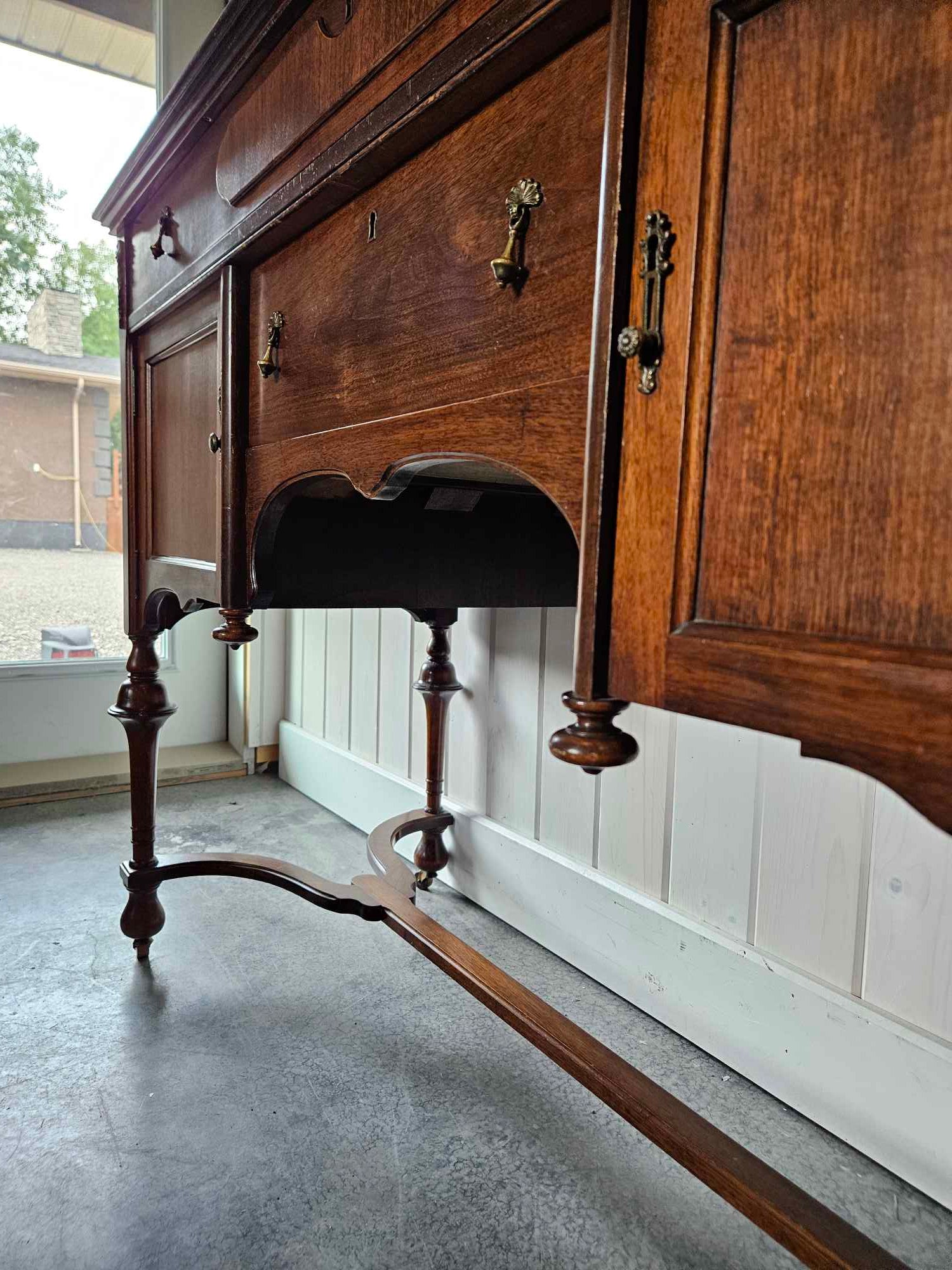 Buffet Cabinet