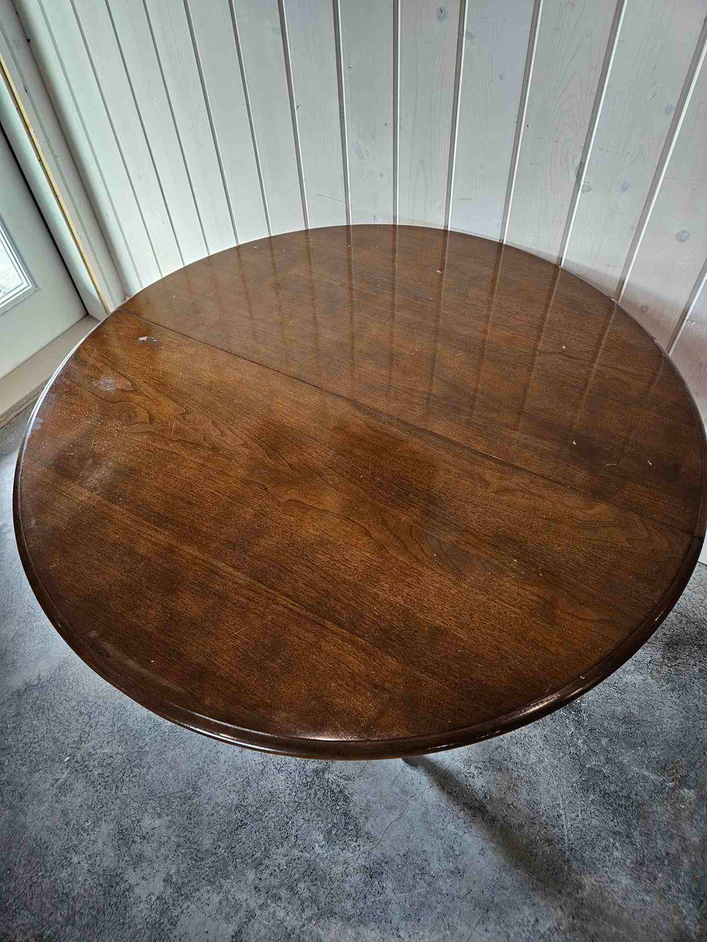 Round Dining Table