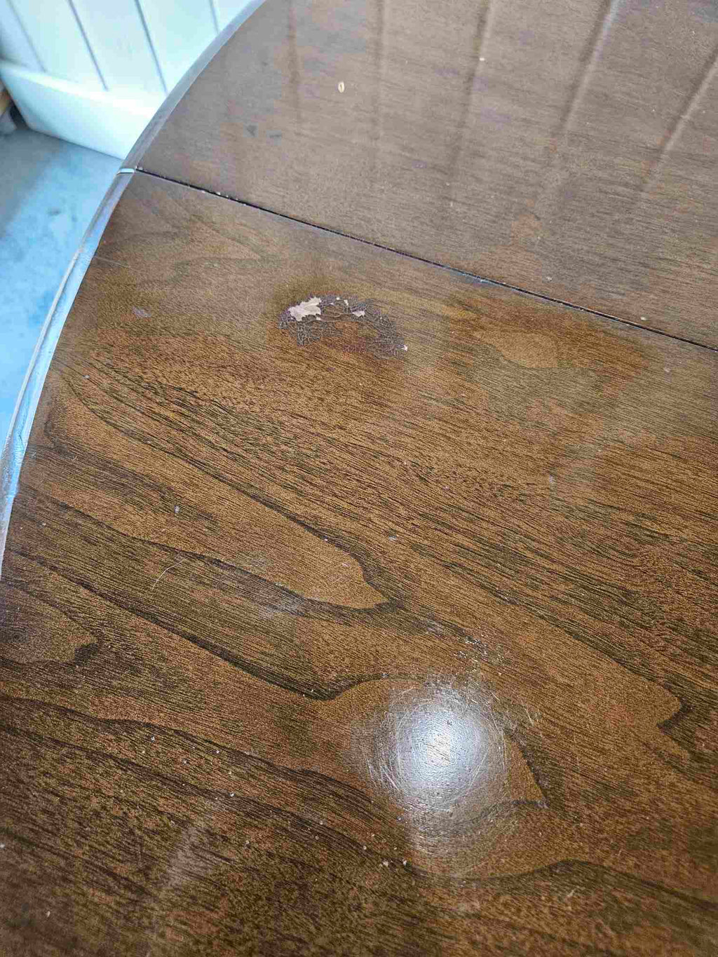 Round Dining Table