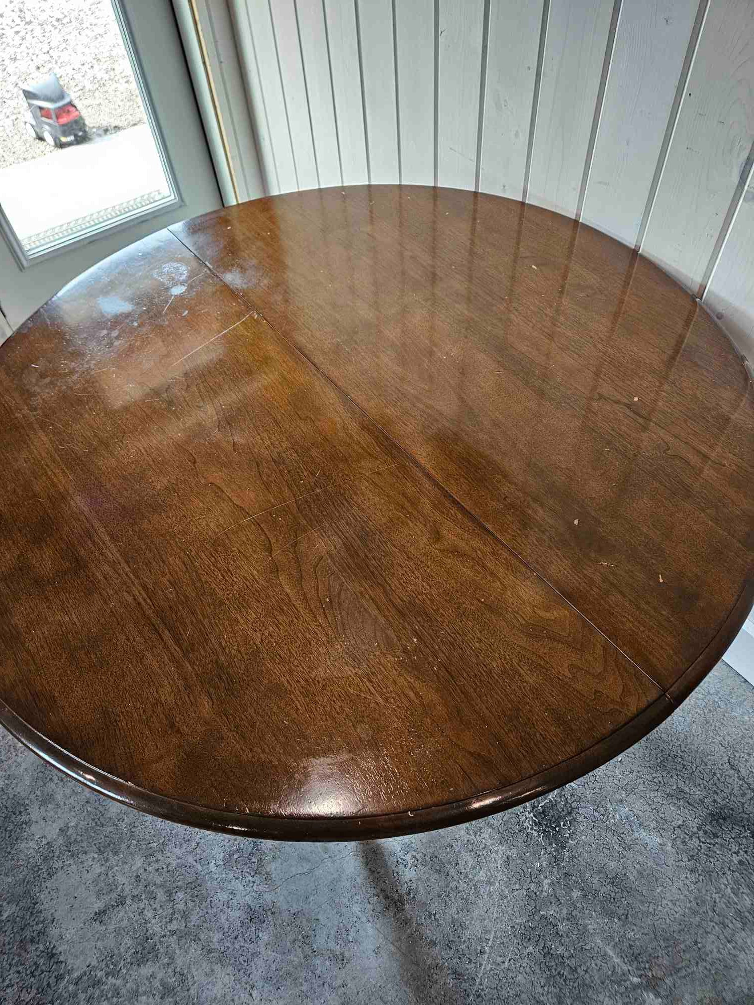 Round Dining Table