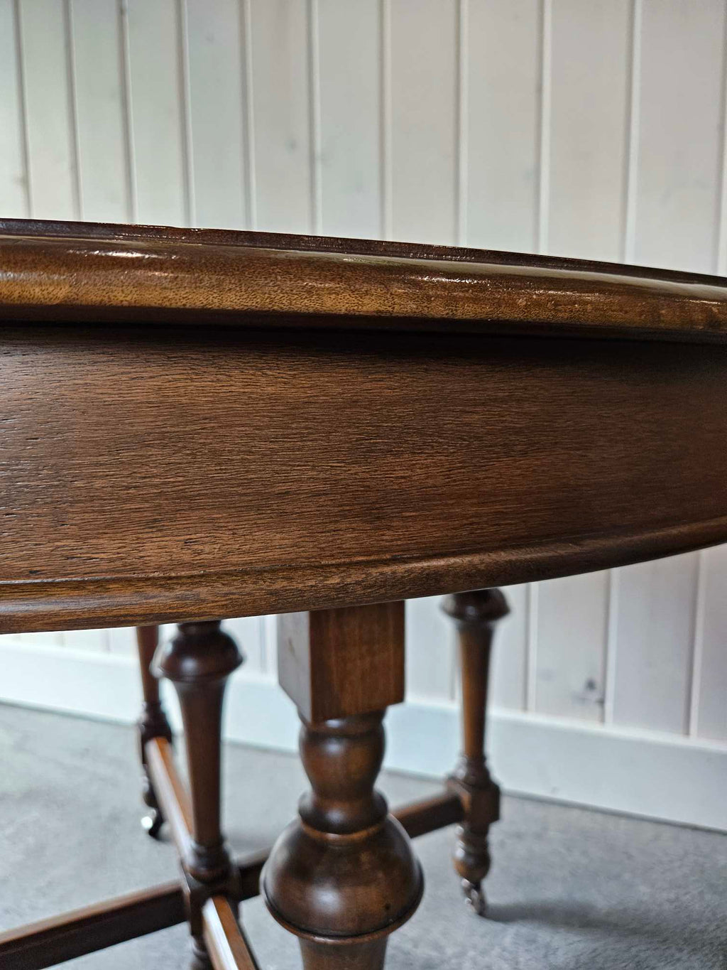 Round Dining Table