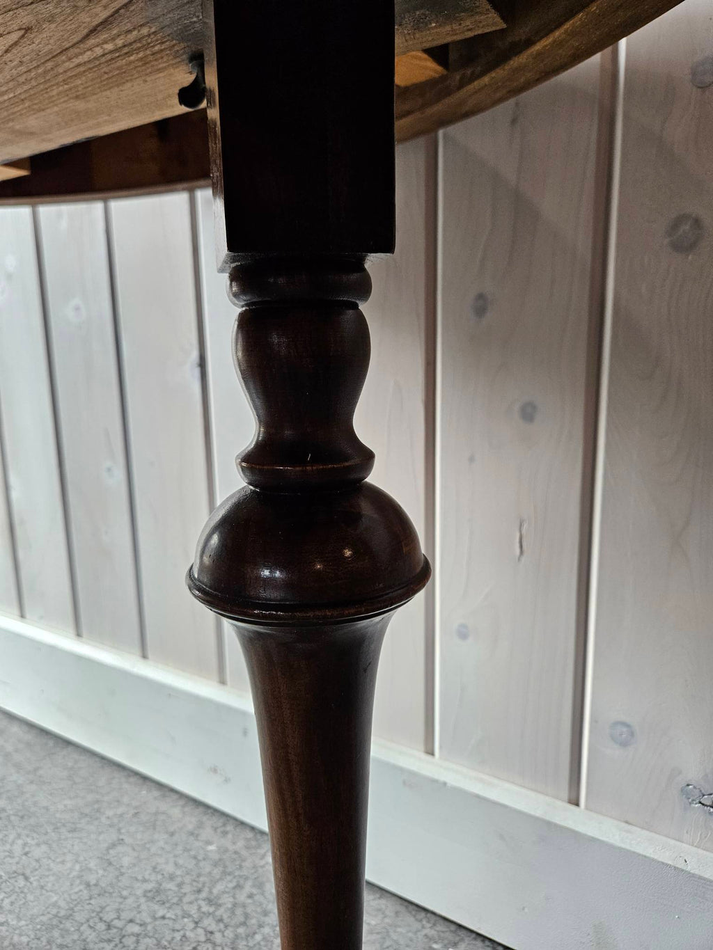 Round Dining Table