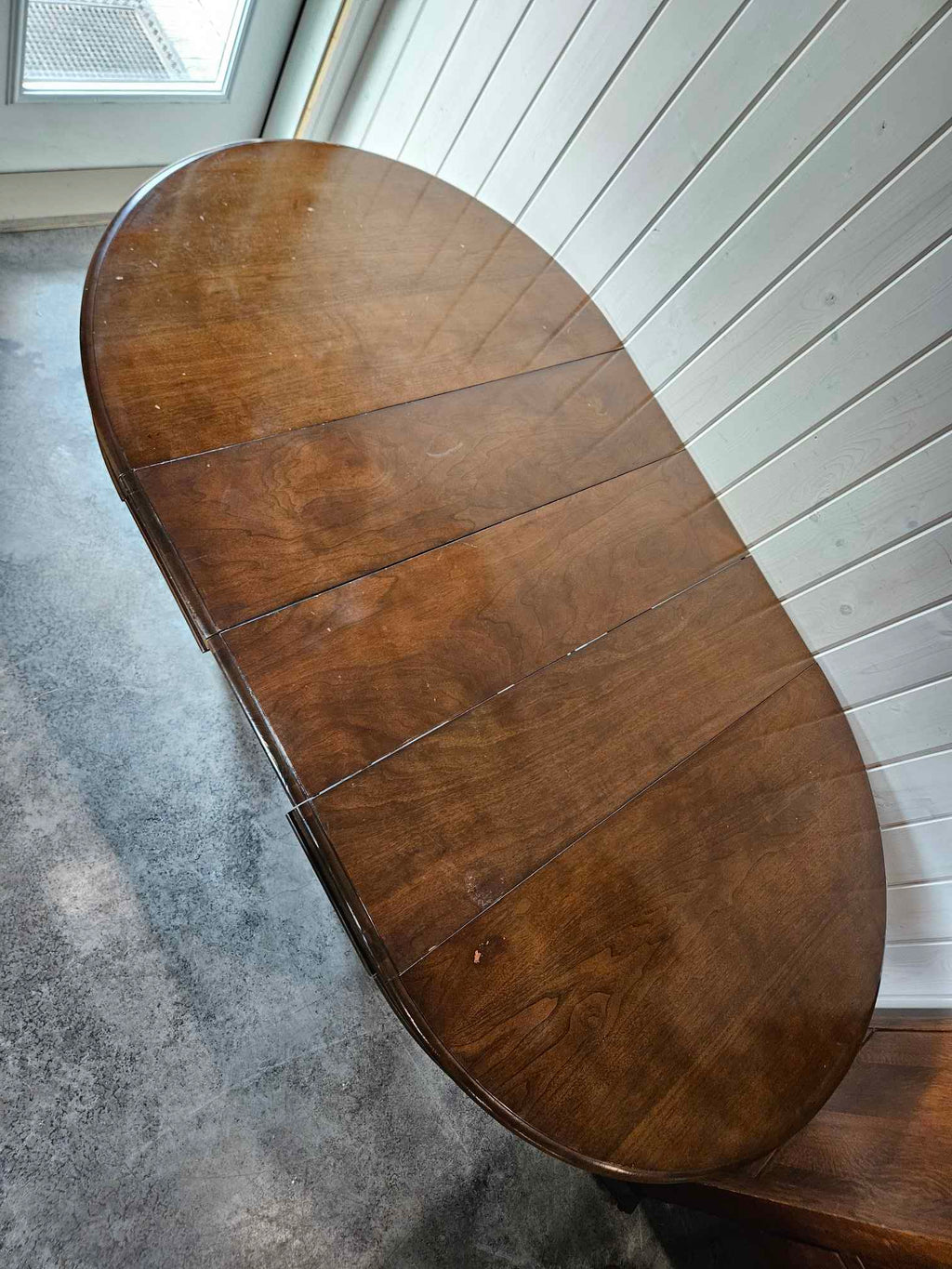 Round Dining Table
