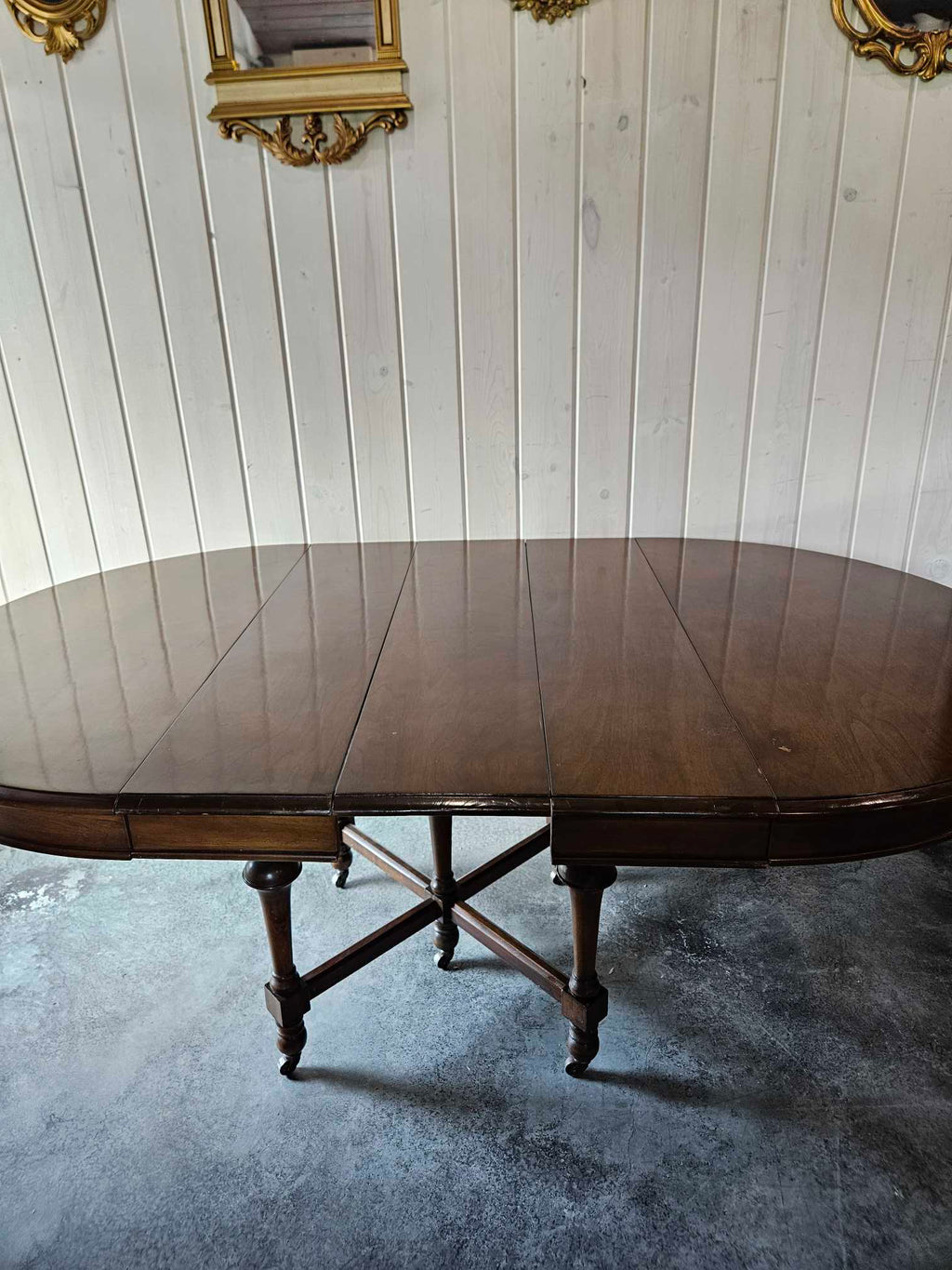 Round Dining Table