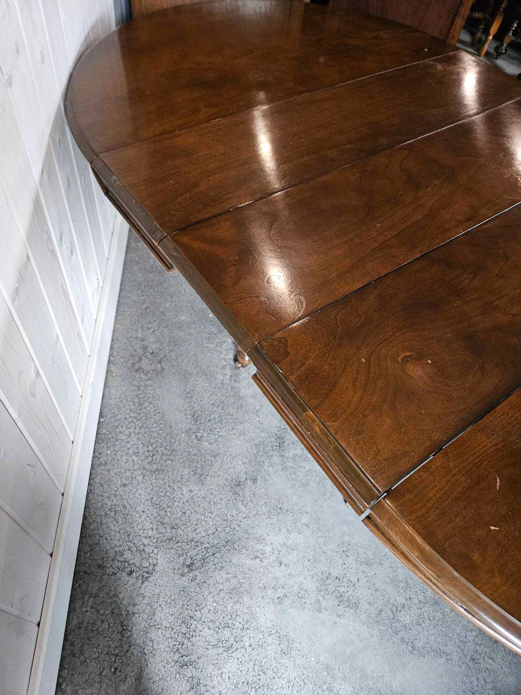 Round Dining Table