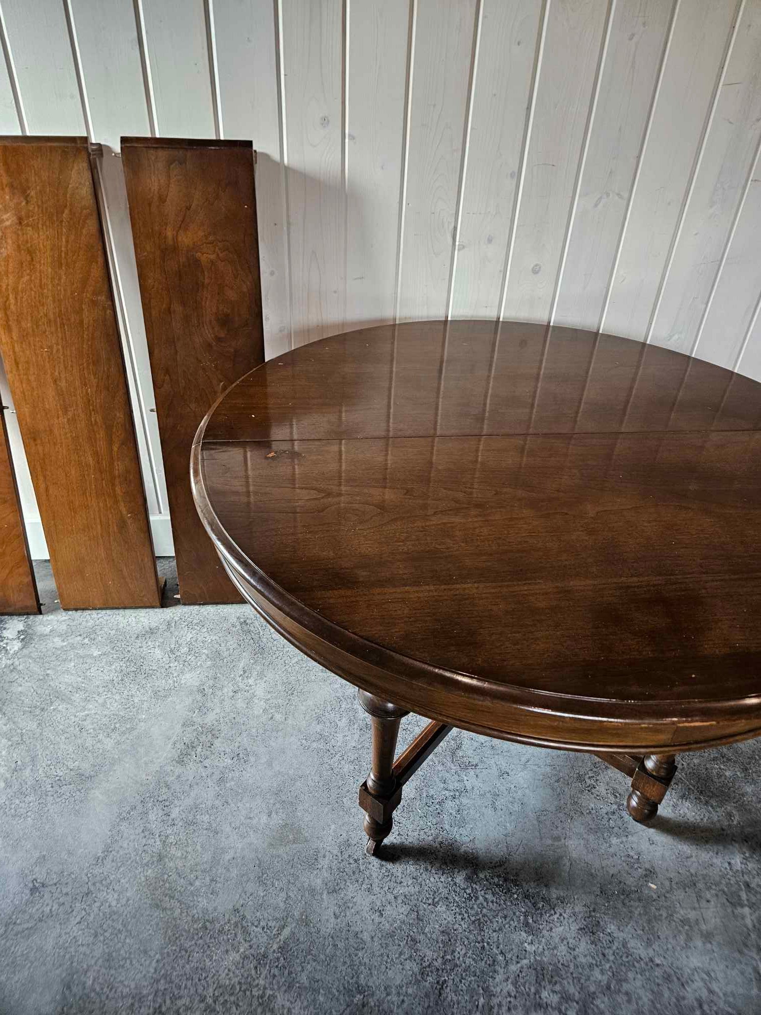 Round Dining Table