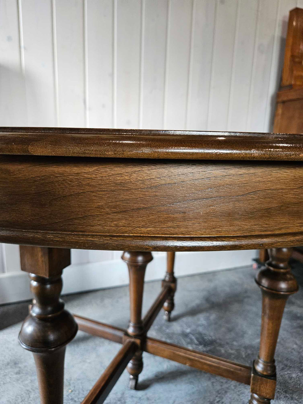 Round Dining Table