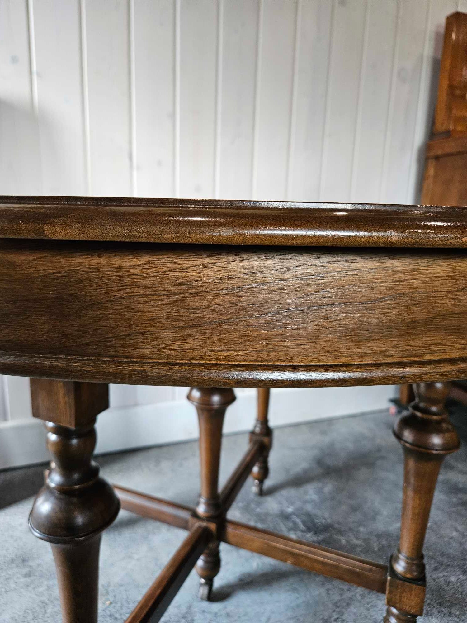 Round Dining Table