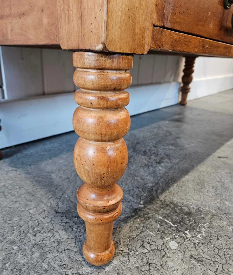 Entrance Bench
