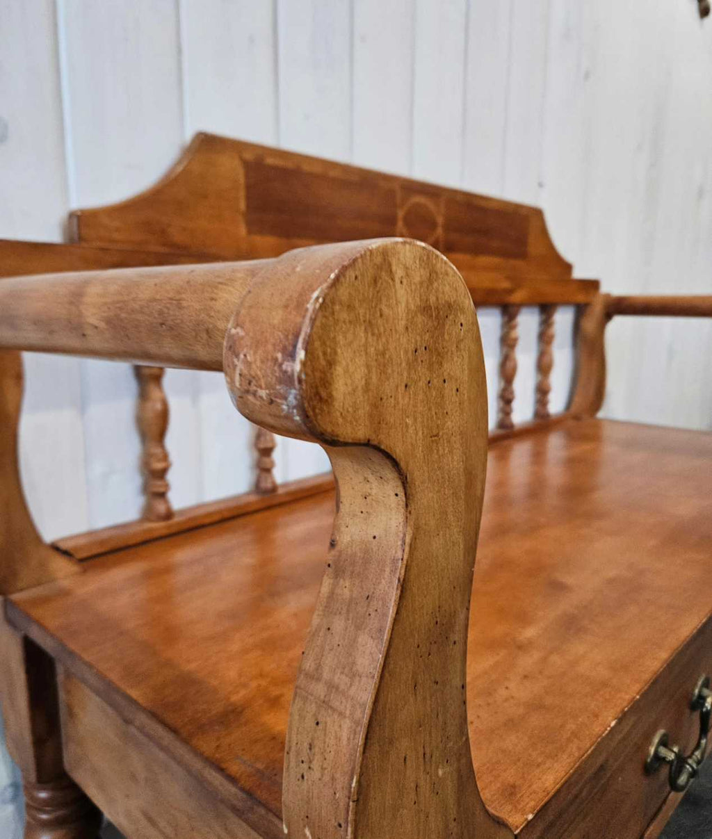 Entrance Bench