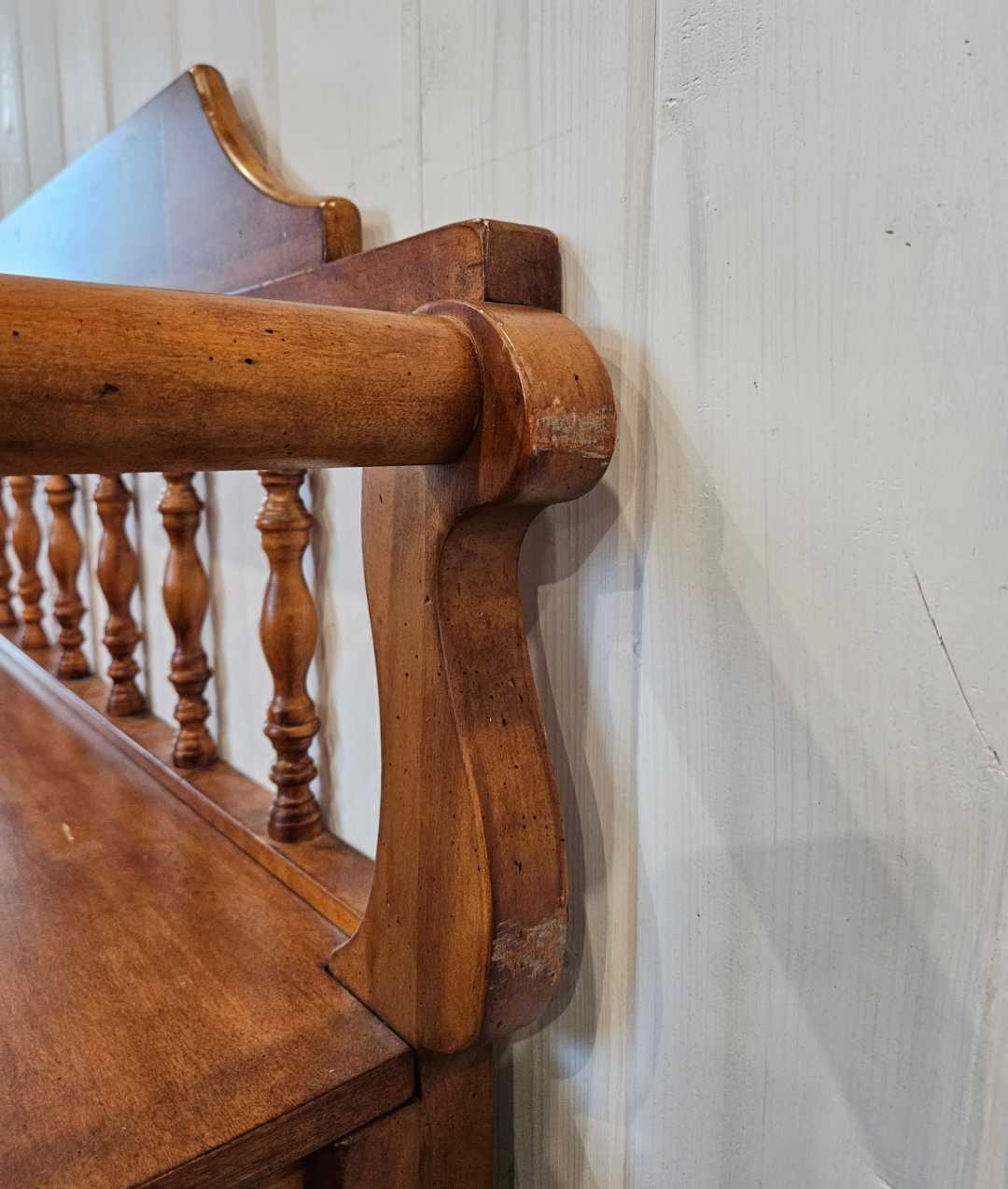 Entrance Bench