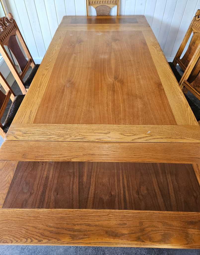 Dining Table with 6 Chairs
