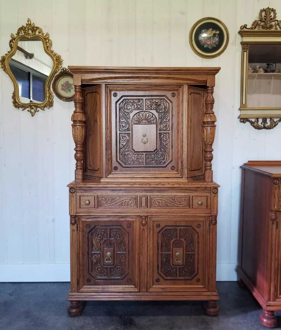Tall Cabinet