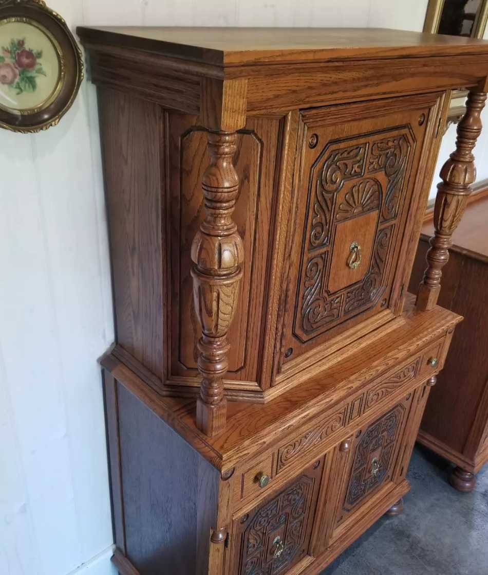 Tall Cabinet
