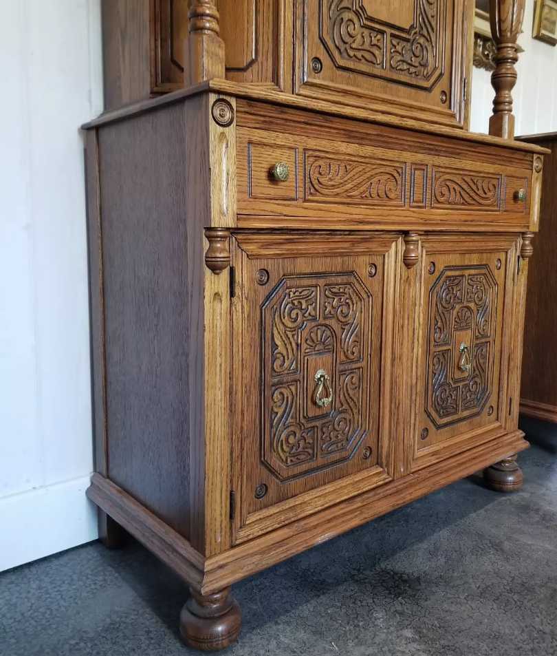 Tall Cabinet