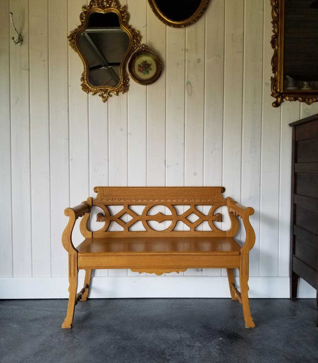 Oak Entrance Bench