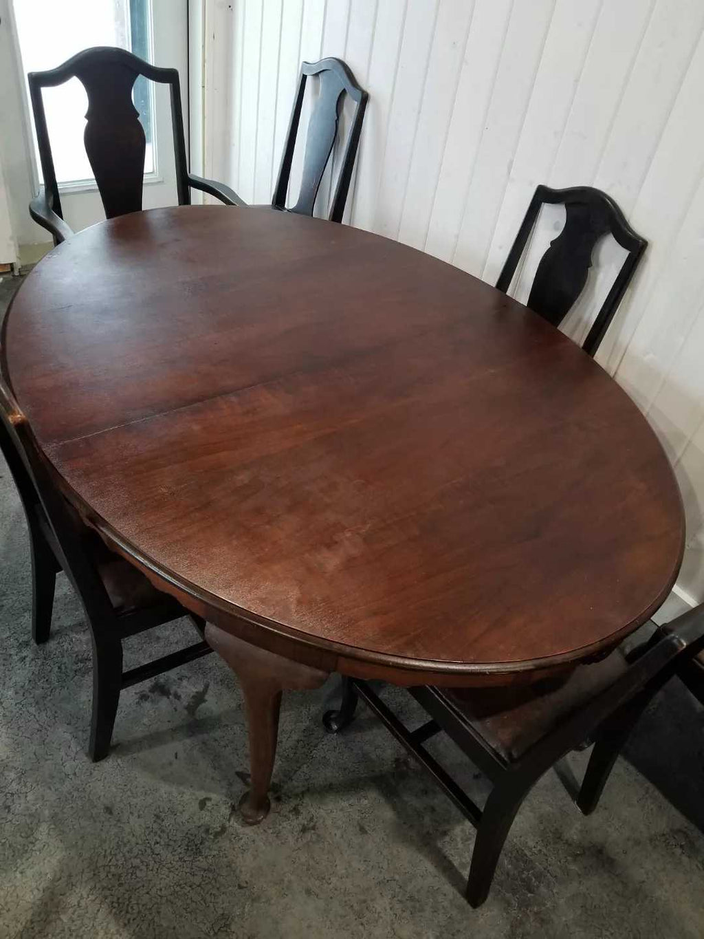 Oval Dining Table