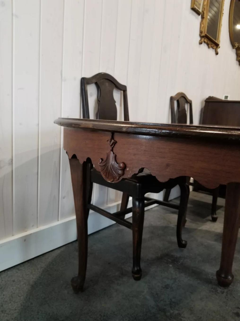 Oval Dining Table