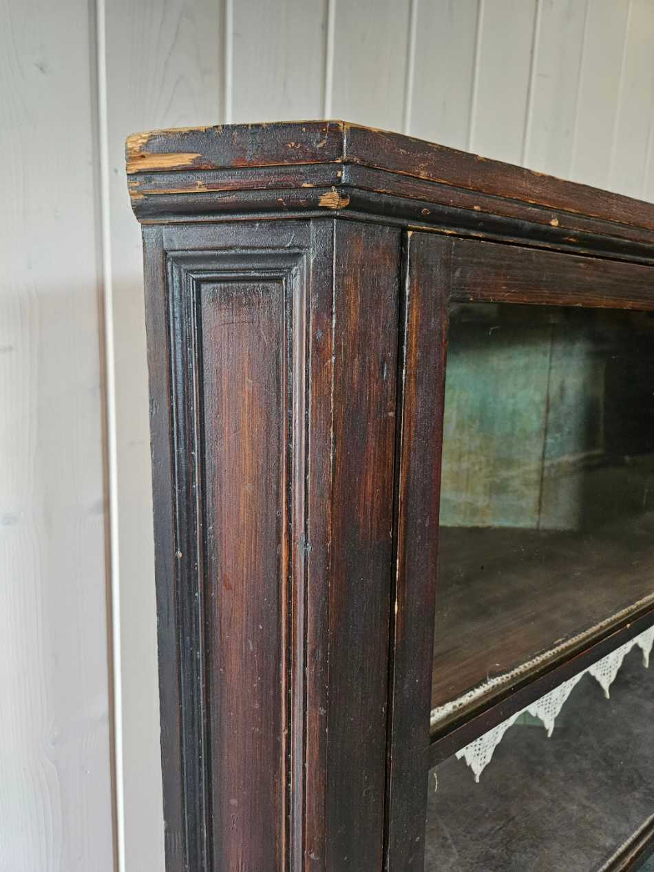 Mennoite Corner Wall Cabinet
