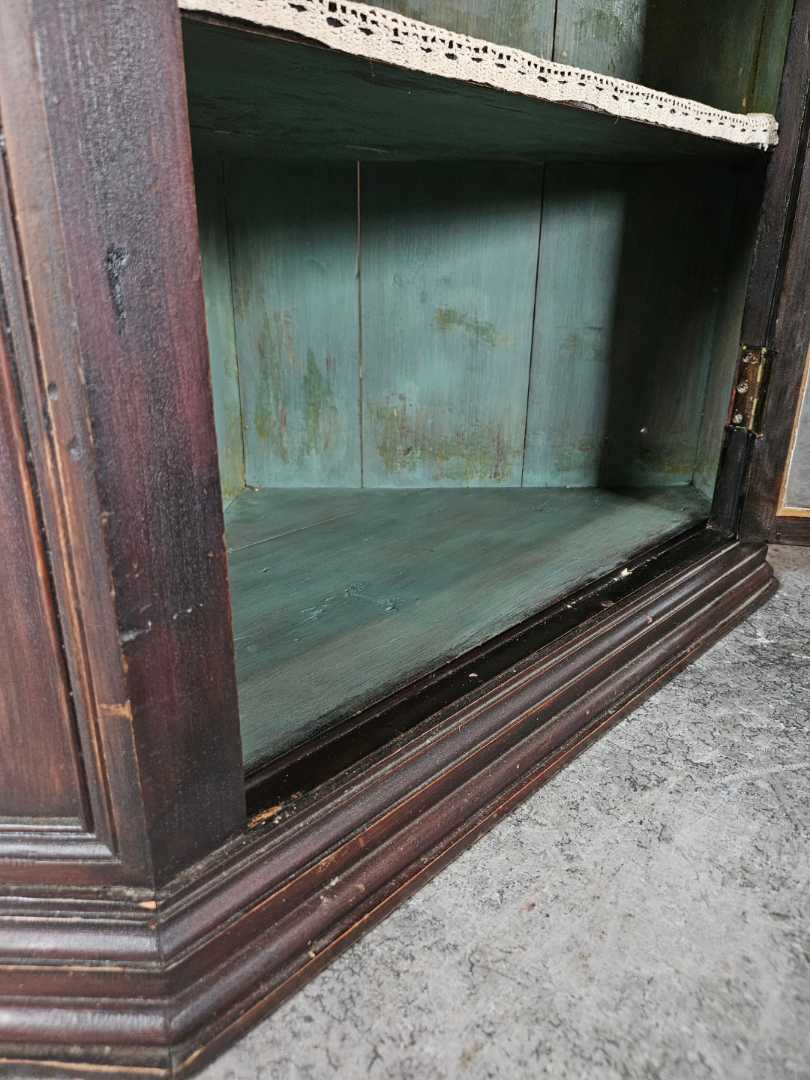 Mennoite Corner Wall Cabinet