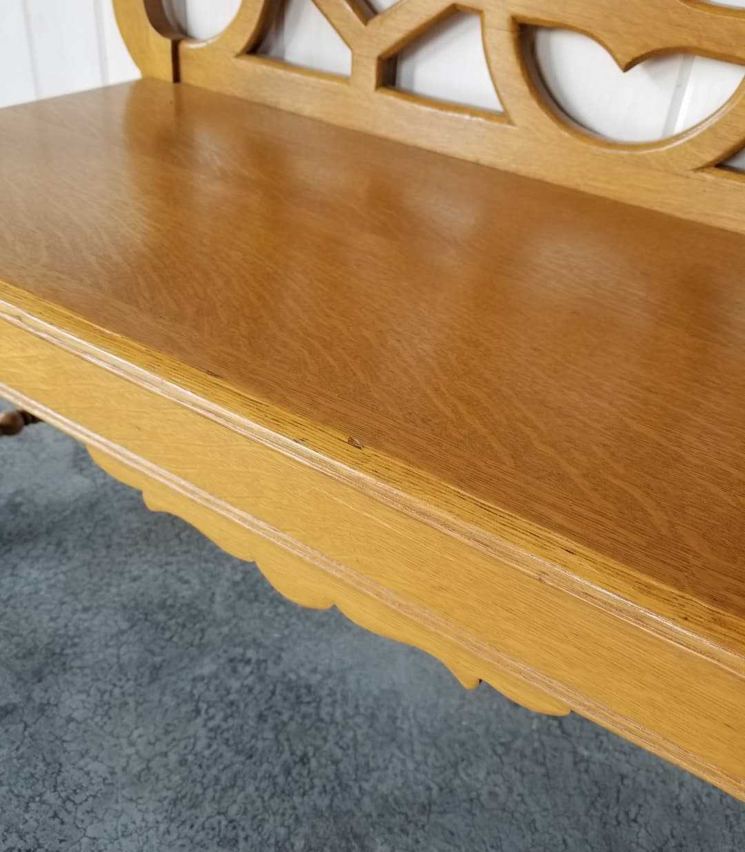 Oak Entrance Bench