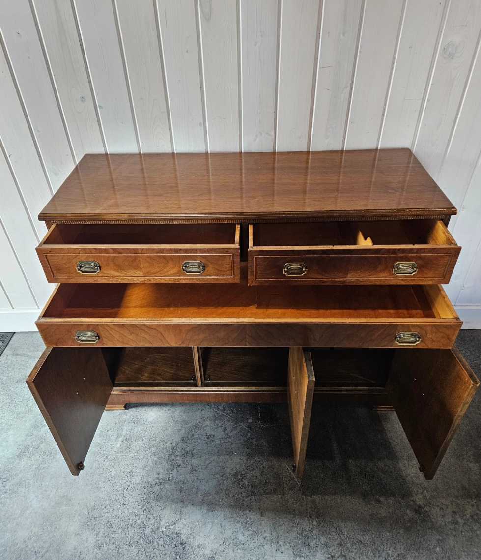 Buffet Cabinet