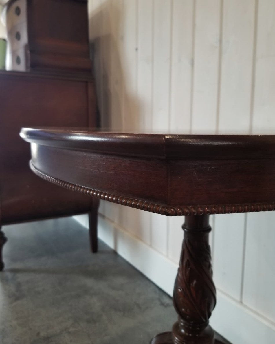 Delicraft Side Table