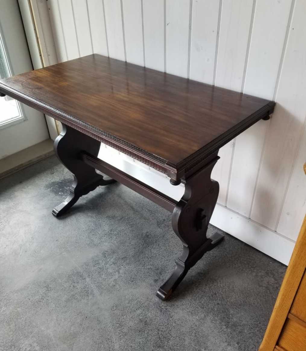 Trestle Side Table