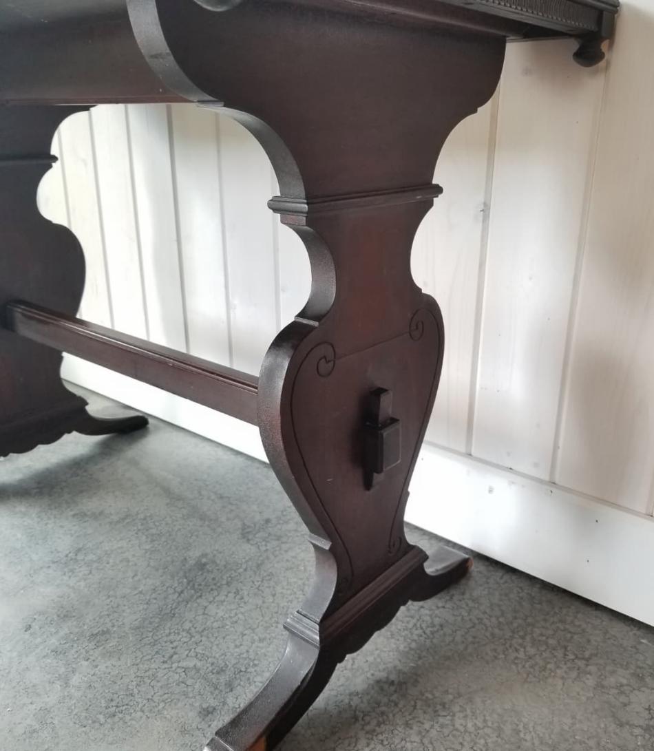 Trestle Side Table