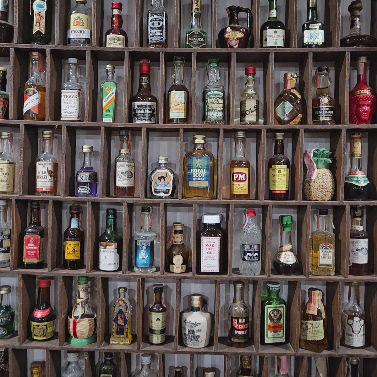 Unique Bar Decor