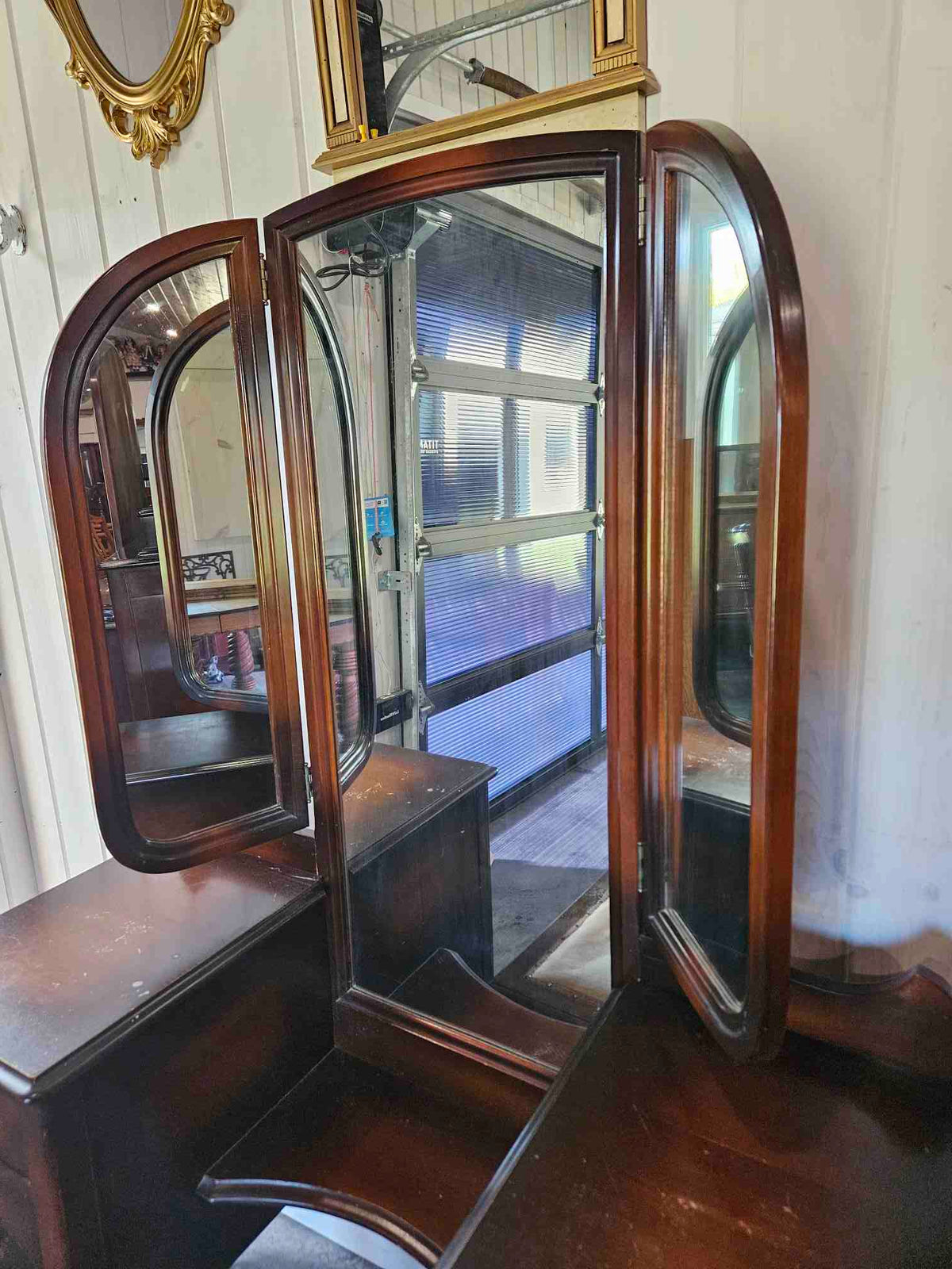 Vanity with 3 Way Mirror