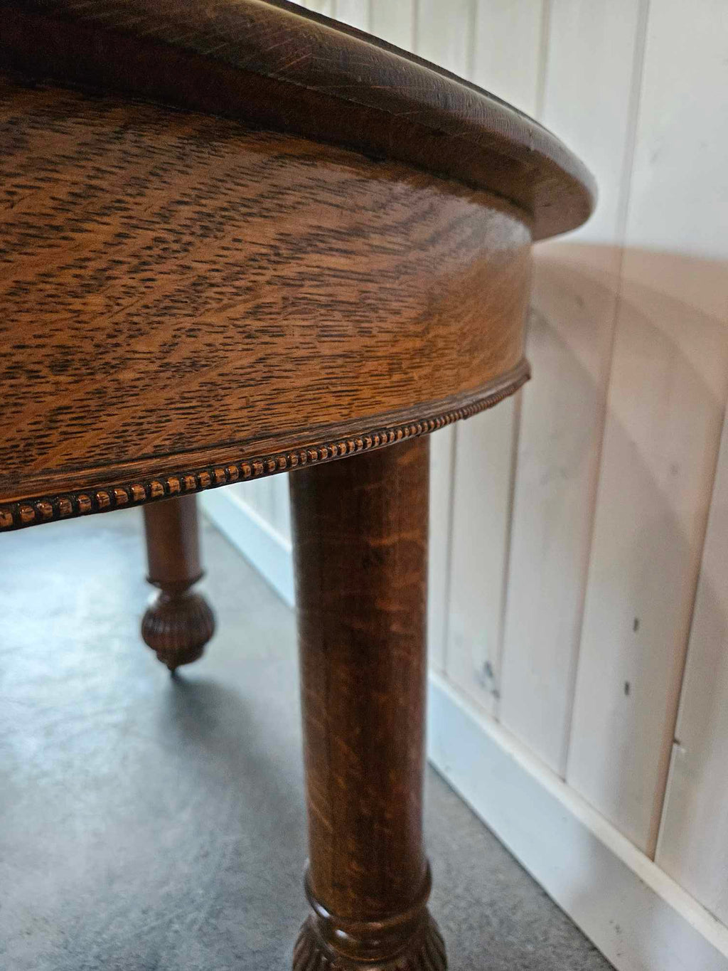 Round Dining Table